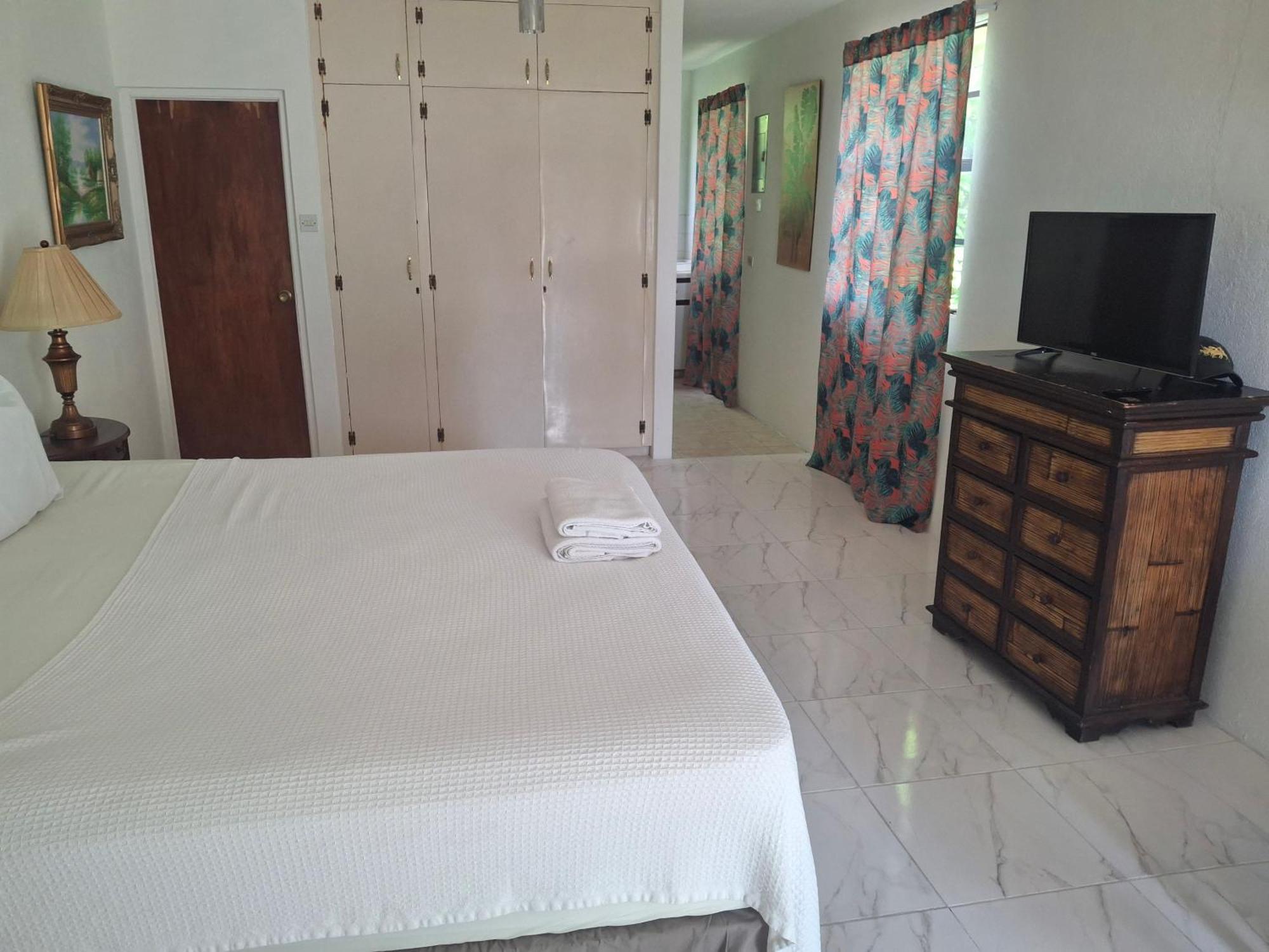 Ocean View Apartments Bridgetown Zimmer foto